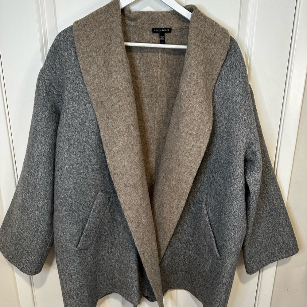 Eileen Fisher Gray and Tan Open Front Cardigan over size -no tag-never was used
